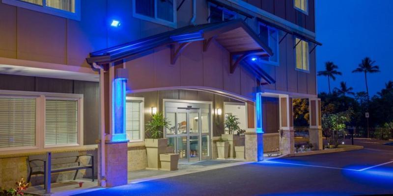 Holiday Inn Express & Suites Kailua-Kona By Ihg Exterior photo